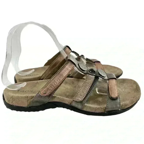 Taos womens sandals size 7 bronze leather metallic gem
Footbed - Picture 12 of 12